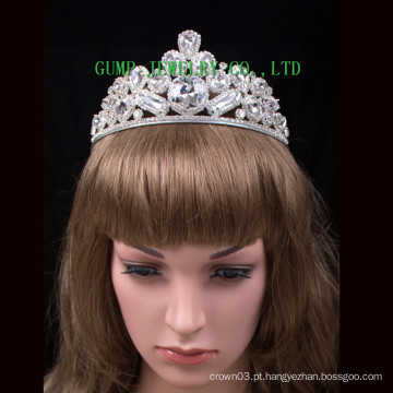 A coroa quente grande da venda da tiara do Rhinestone projeta